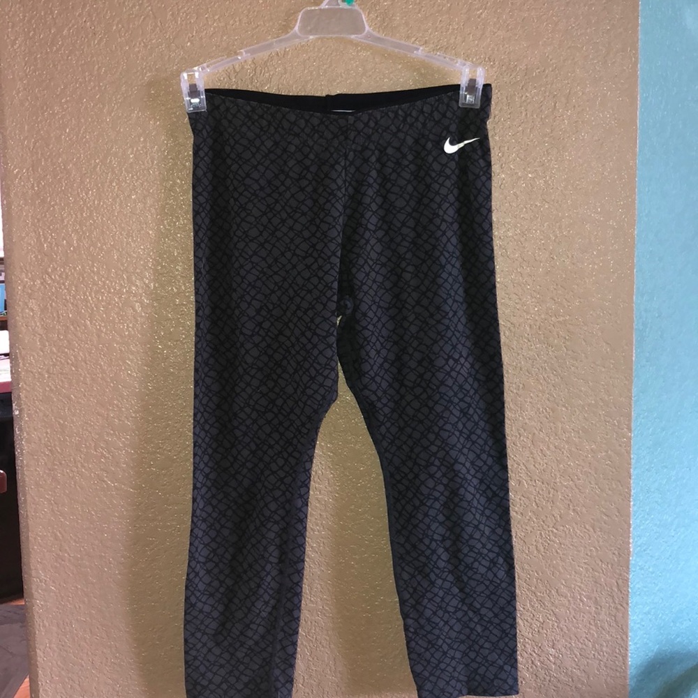 Nike leggings